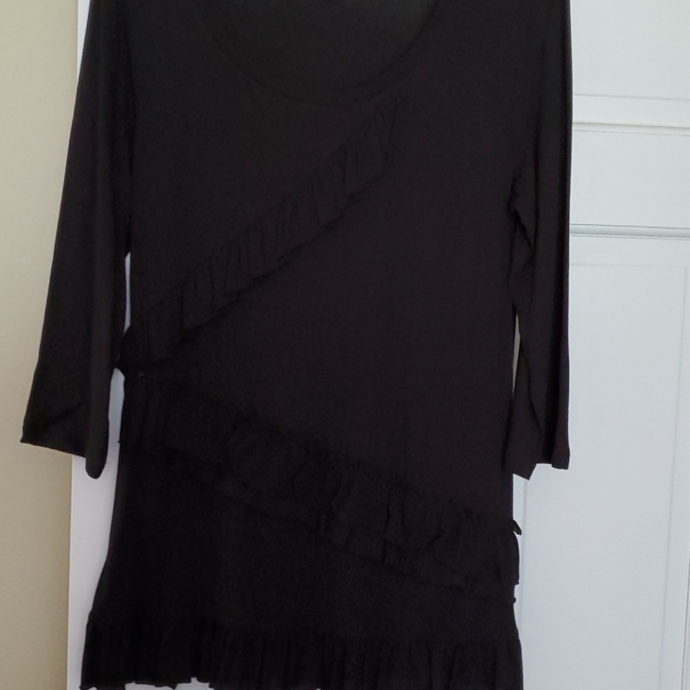 Daisy Fuentes Top / t-shirt like
